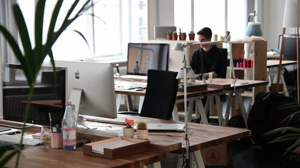 深圳企業(yè)為什么要搭建公司網(wǎng)站？對(duì)企業(yè)有什么幫助？